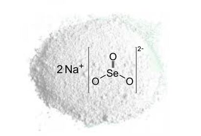 Ocuvit enthält Natriumselenit. 